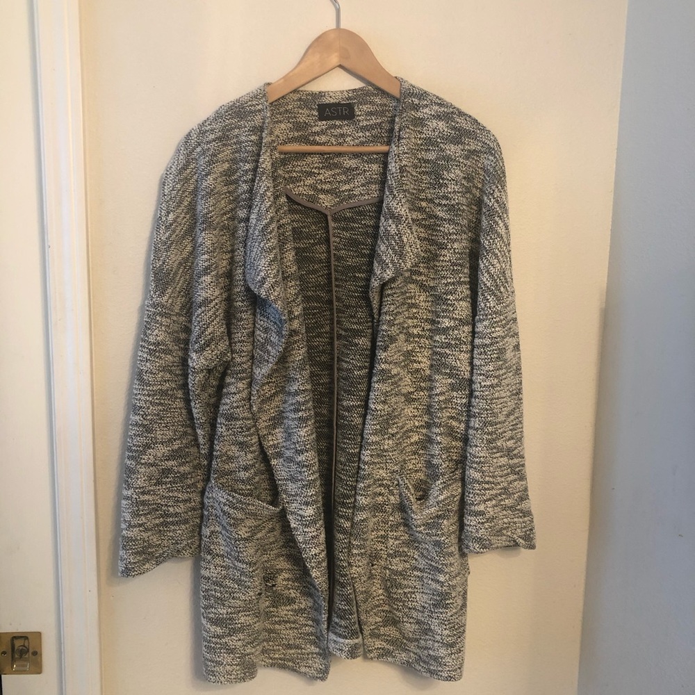 ASTR open sweater